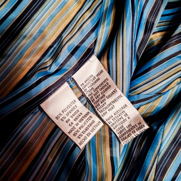 Jones New York Single Button Black Blazer - Picture 8 of 8